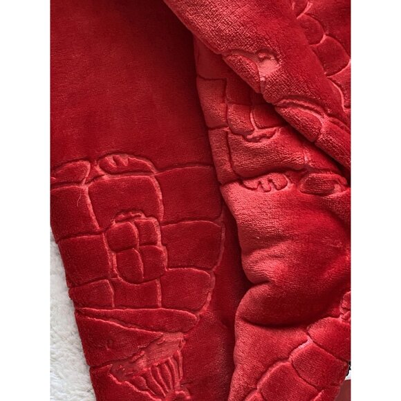 Peanuts Snoopy Embossed Puffer Jacket Puffy Coat Soft Throw Blanket 50 X 70” Red - Picture 15 of 15